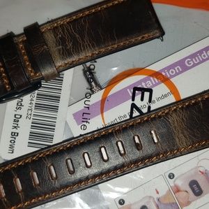 Fitbit versa leather band